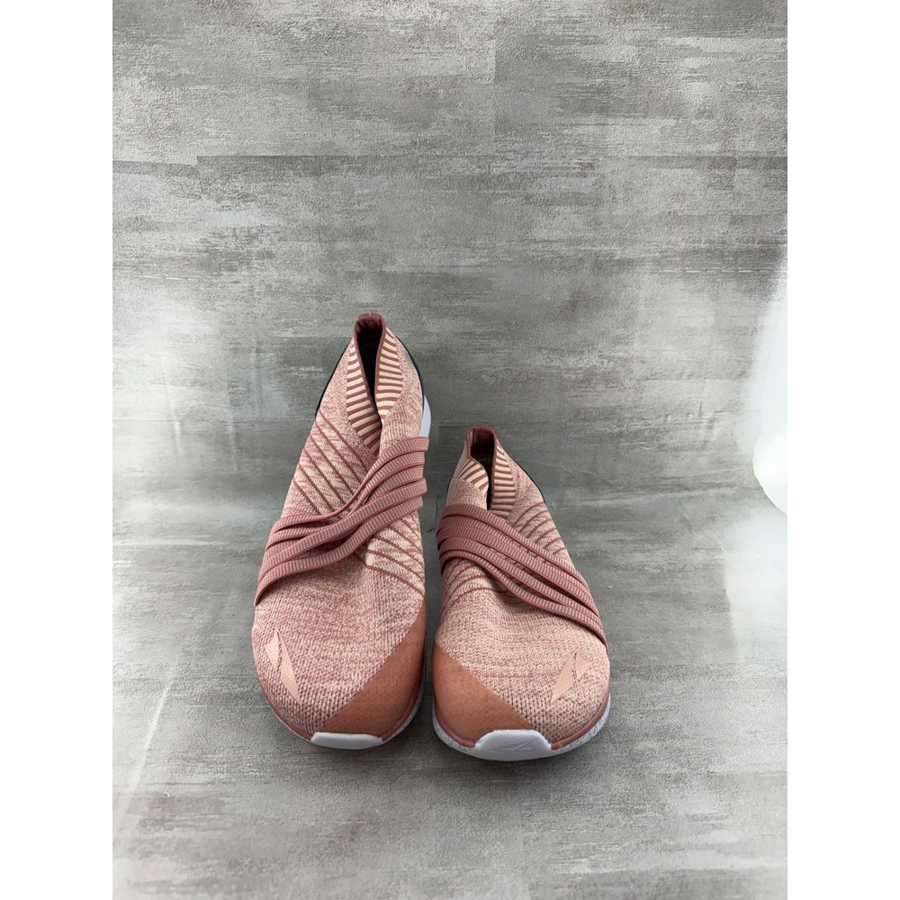 Altra Wahweap Women Sz 8.5 Coral Pink Knit Slip On Sneakers ALW1984G662